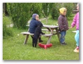 cimg3003.jpg: Ob ich bei Reinhard ein Keks klauen kann?